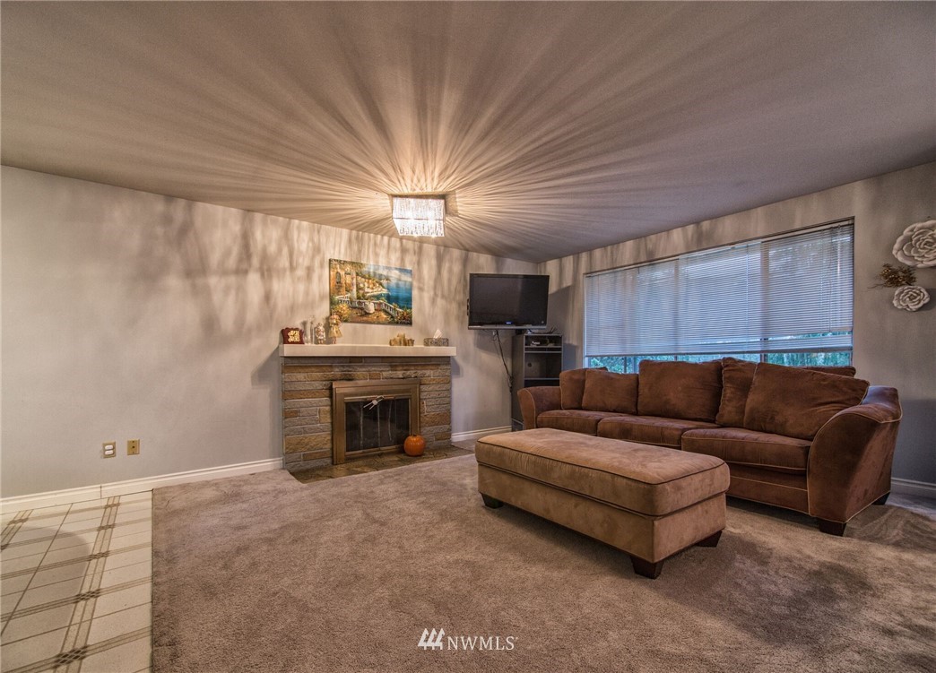 23 234th Place Southeast Bothell, WA 98021 - Photo 7 of 24
