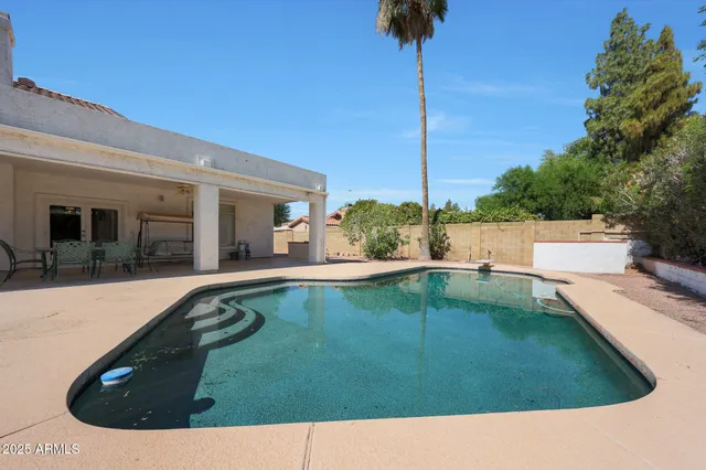 $1,090,000 | 1454 East Calle De Arcos, Tempe, AZ 85284