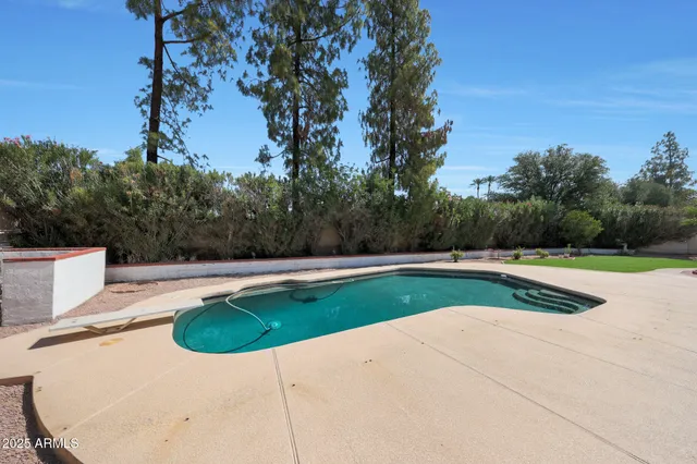 $1,090,000 | 1454 East Calle De Arcos, Tempe, AZ 85284
