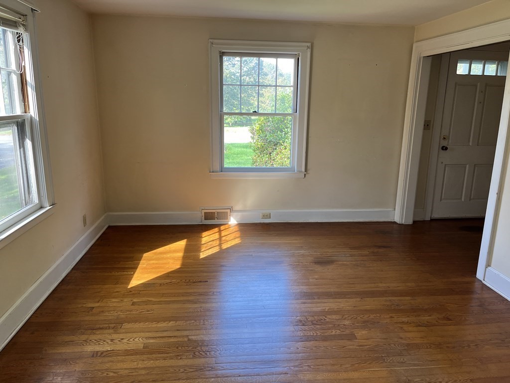 171 Leyden Road Greenfield, MA 01301 - Photo 12 of 22 Gallery Image 12