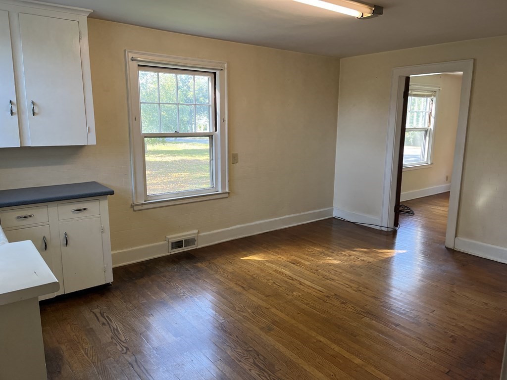 171 Leyden Road Greenfield, MA 01301 - Photo 8 of 22 Gallery Image 8