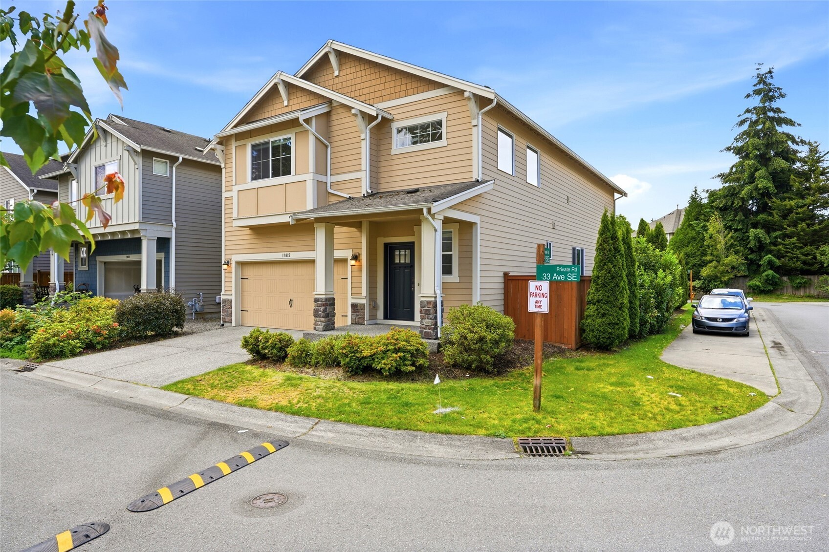 17812 33rd Avenue Southeast, Unit 29 Bothell, WA 98012 - Photo 1 of 36