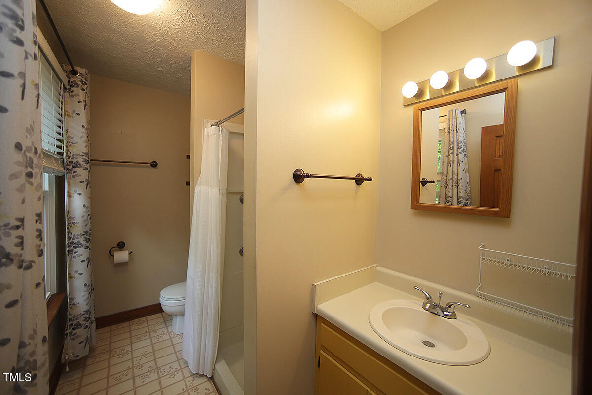 116 Trinity Woods Drive Raleigh, NC 27607 - Photo 19 of 32 116 Trinity Woods DrR