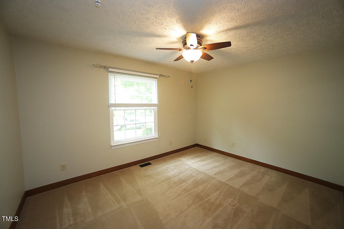 116 Trinity Woods Drive Raleigh, NC 27607 - Photo 23 of 32 116 Trinity Woods DrV