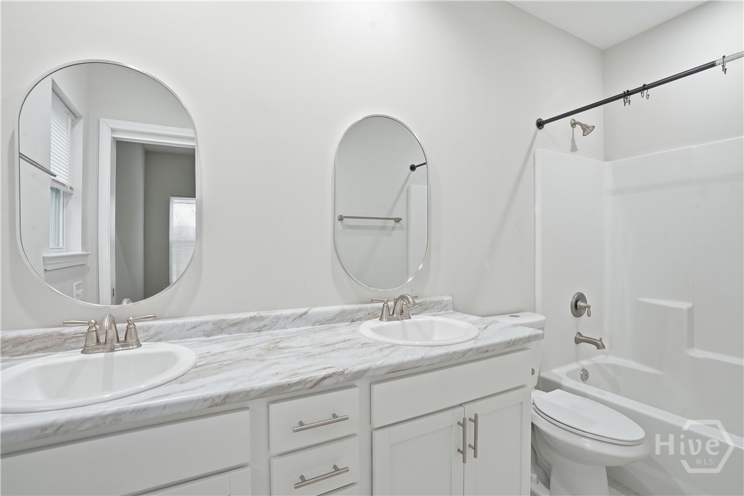 33 Travis Street Savannah, GA 31406 - Photo 17 of 25