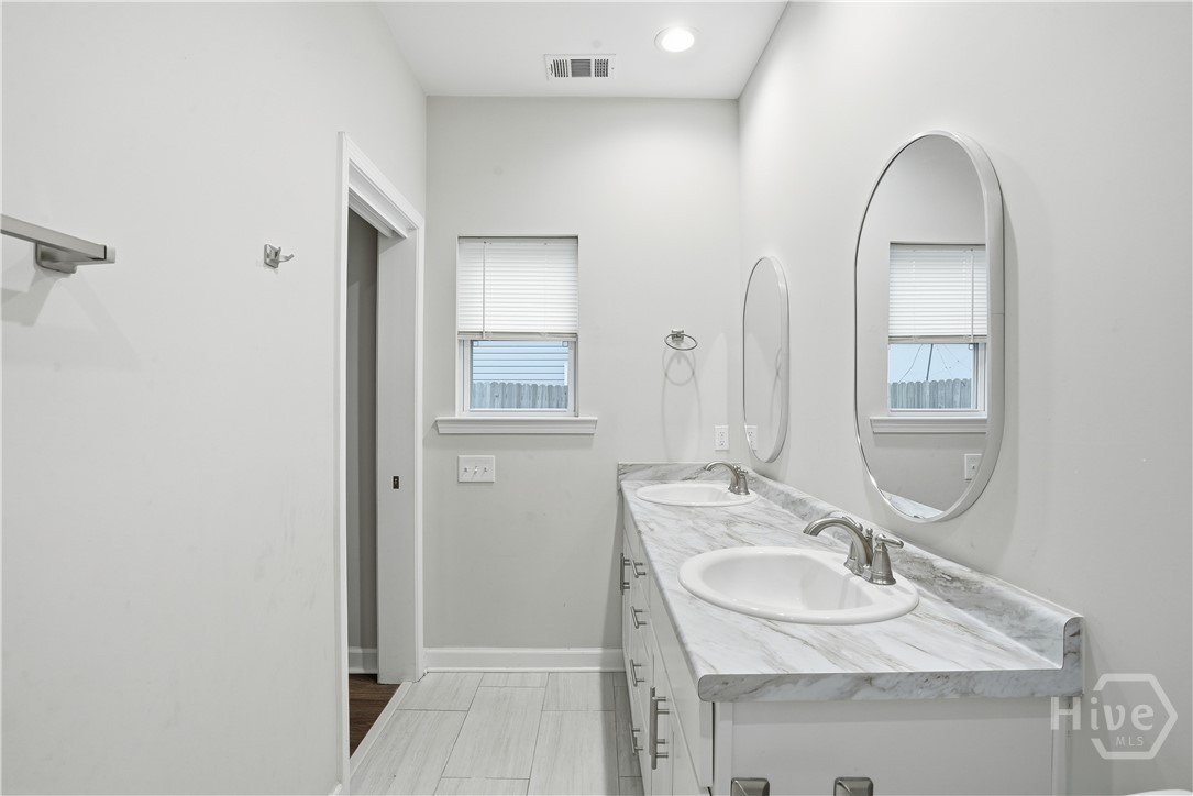 33 Travis Street Savannah, GA 31406 - Photo 18 of 25