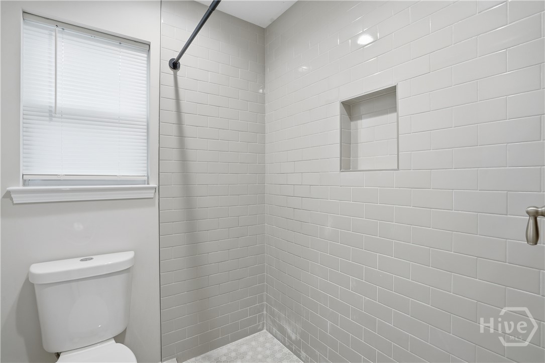 33 Travis Street Savannah, GA 31406 - Photo 22 of 25