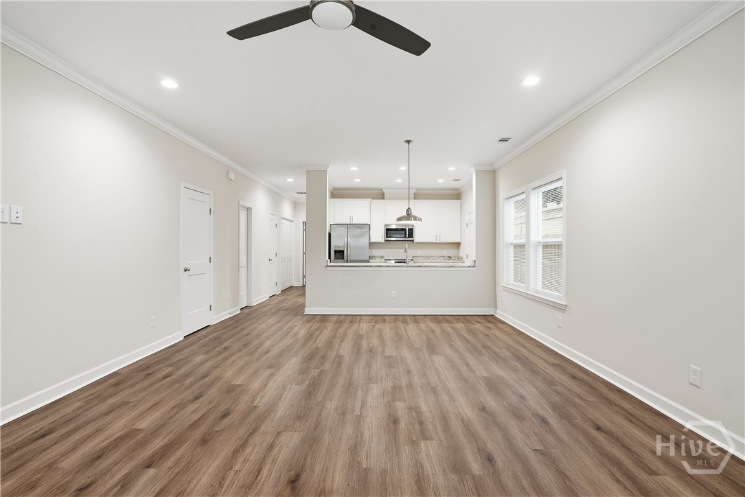 33 Travis Street Savannah, GA 31406 - Photo 6 of 25