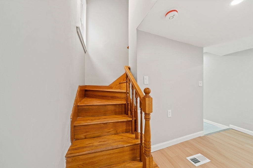 57 Mountain View Road Weymouth, MA 02189 - Photo 23 of 38 Gallery Image 23