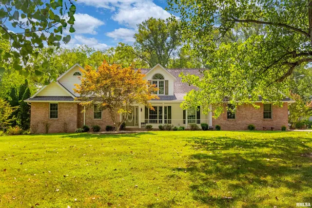 $549,900 | 7082 Highway 152, Du Quoin, IL 62832