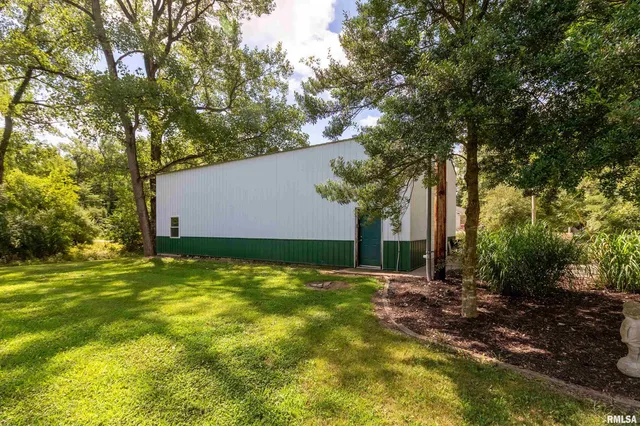 $549,900 | 7082 Highway 152, Du Quoin, IL 62832