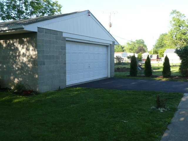 4312 Etna Road Whitehall, OH 43213 - Photo 14 of 17