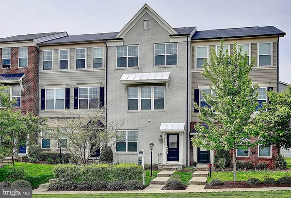 $2,099 | 43893 Eastgate View Drive, Chantilly, VA 20152
