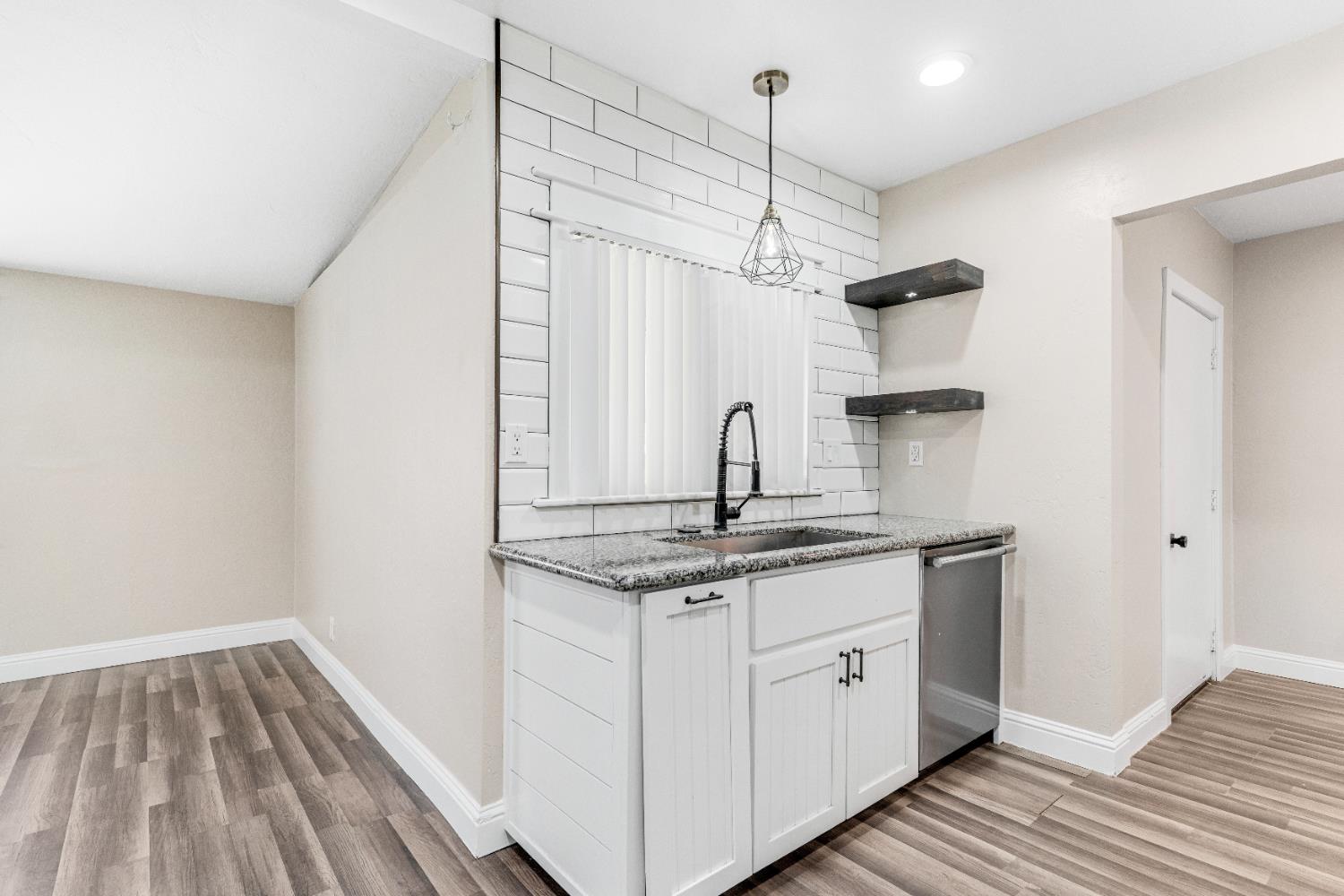 343 Walnut Street Lemoore, CA 93245 - Photo 18 of 38