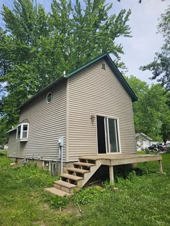 $89,900 | 117 2nd Street Northwest, Clear Lake, WI 54005