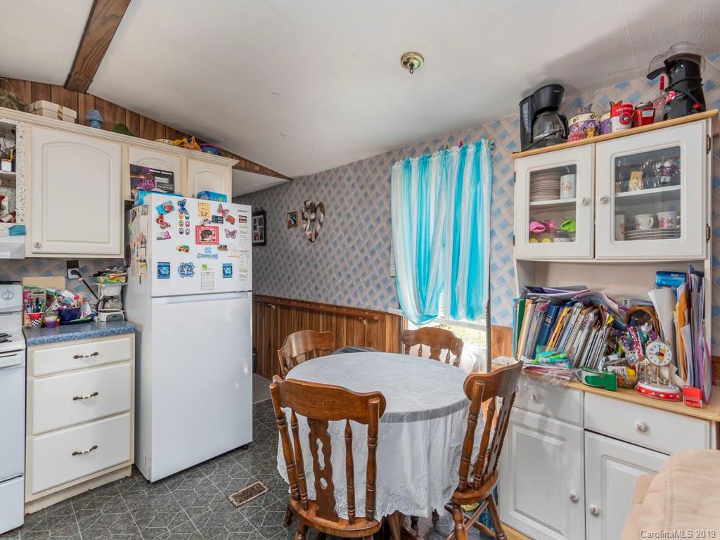 891 Poplar Cove Road Clyde, NC 28721 - Photo 8 of 15