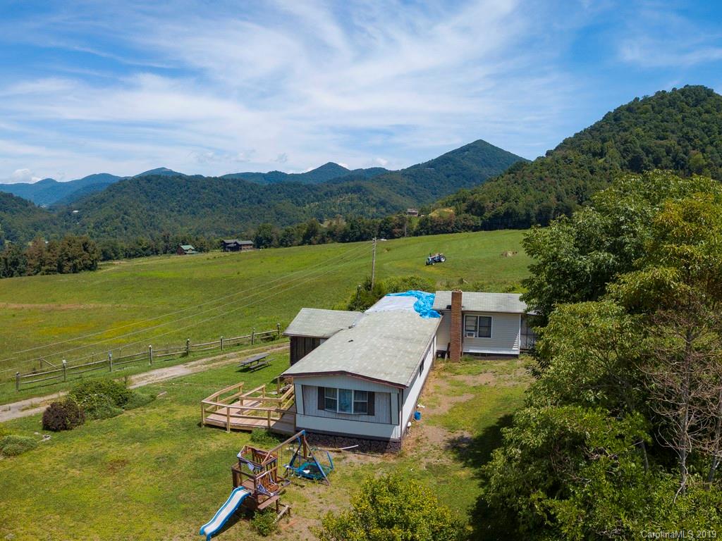 891 Poplar Cove Road Clyde, NC 28721 - Photo 10 of 15
