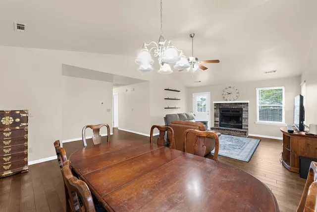 $299,900 | 110 Evergreen Magnolia Avenue, Goose Creek, SC 29445