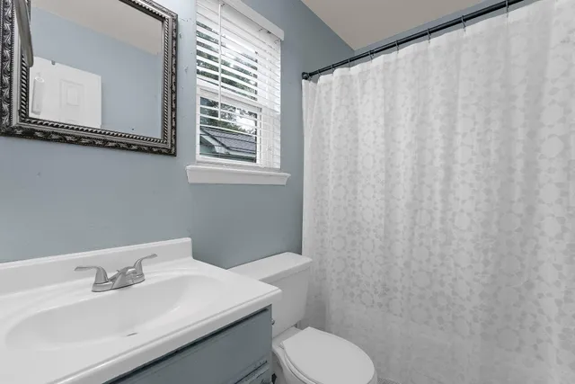 $299,900 | 110 Evergreen Magnolia Avenue, Goose Creek, SC 29445