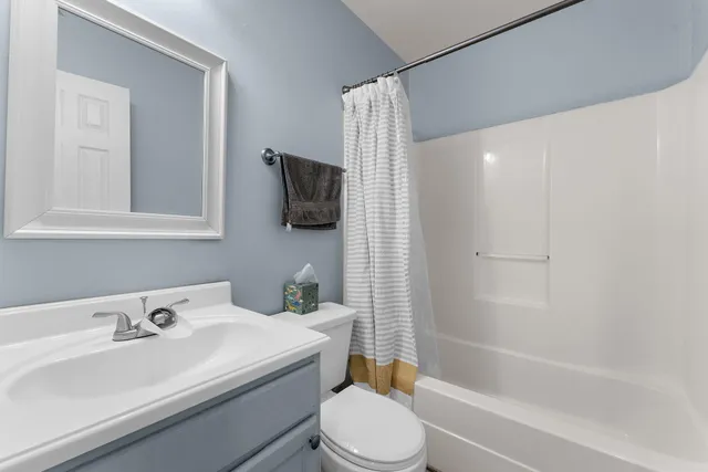 $299,900 | 110 Evergreen Magnolia Avenue, Goose Creek, SC 29445