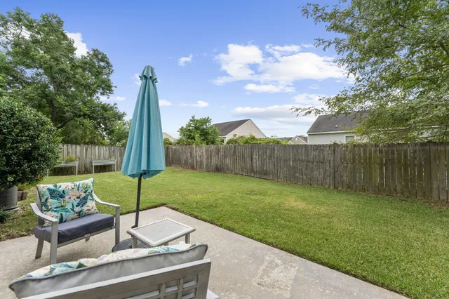 $299,900 | 110 Evergreen Magnolia Avenue, Goose Creek, SC 29445