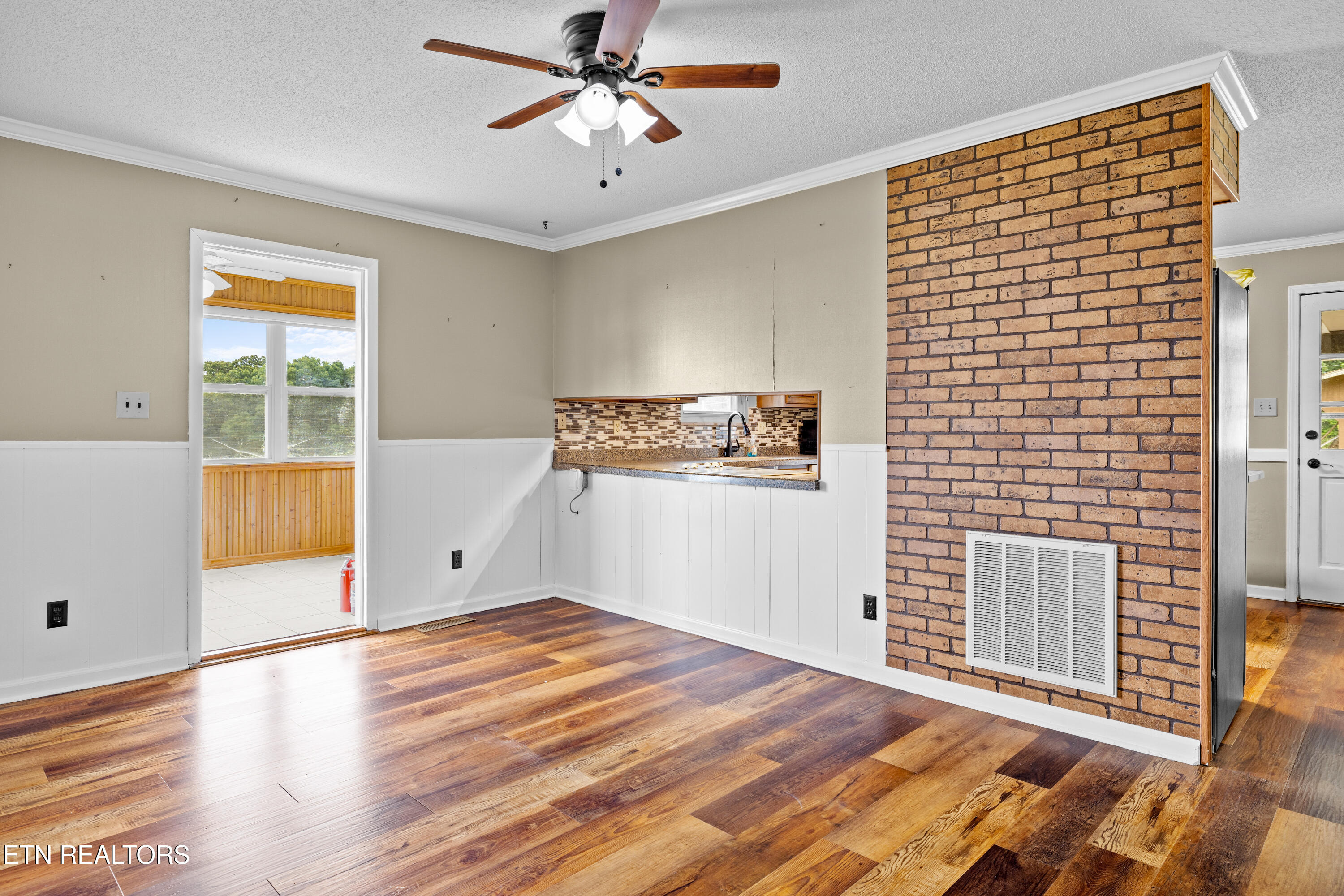 8055 Steekee Creek Road Loudon, TN 37774 - Photo 33 of 60 8055SteekeeCreekRd-32