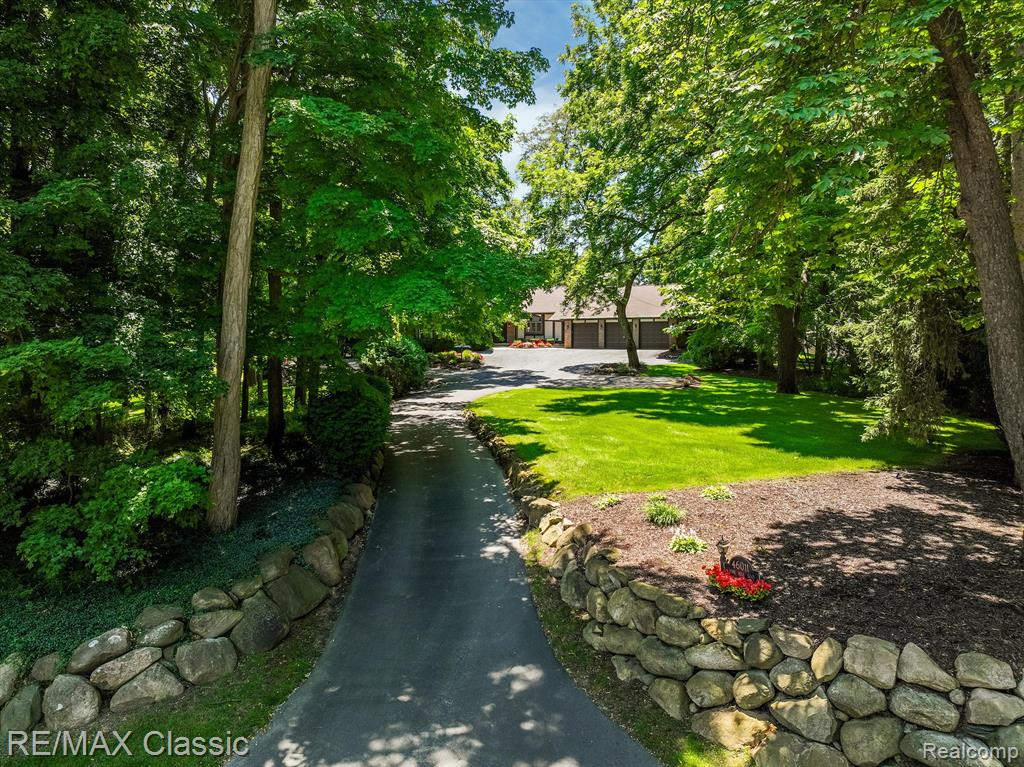 46011 West 9 Mile Road Novi, MI 48374 - Photo 31 of 99