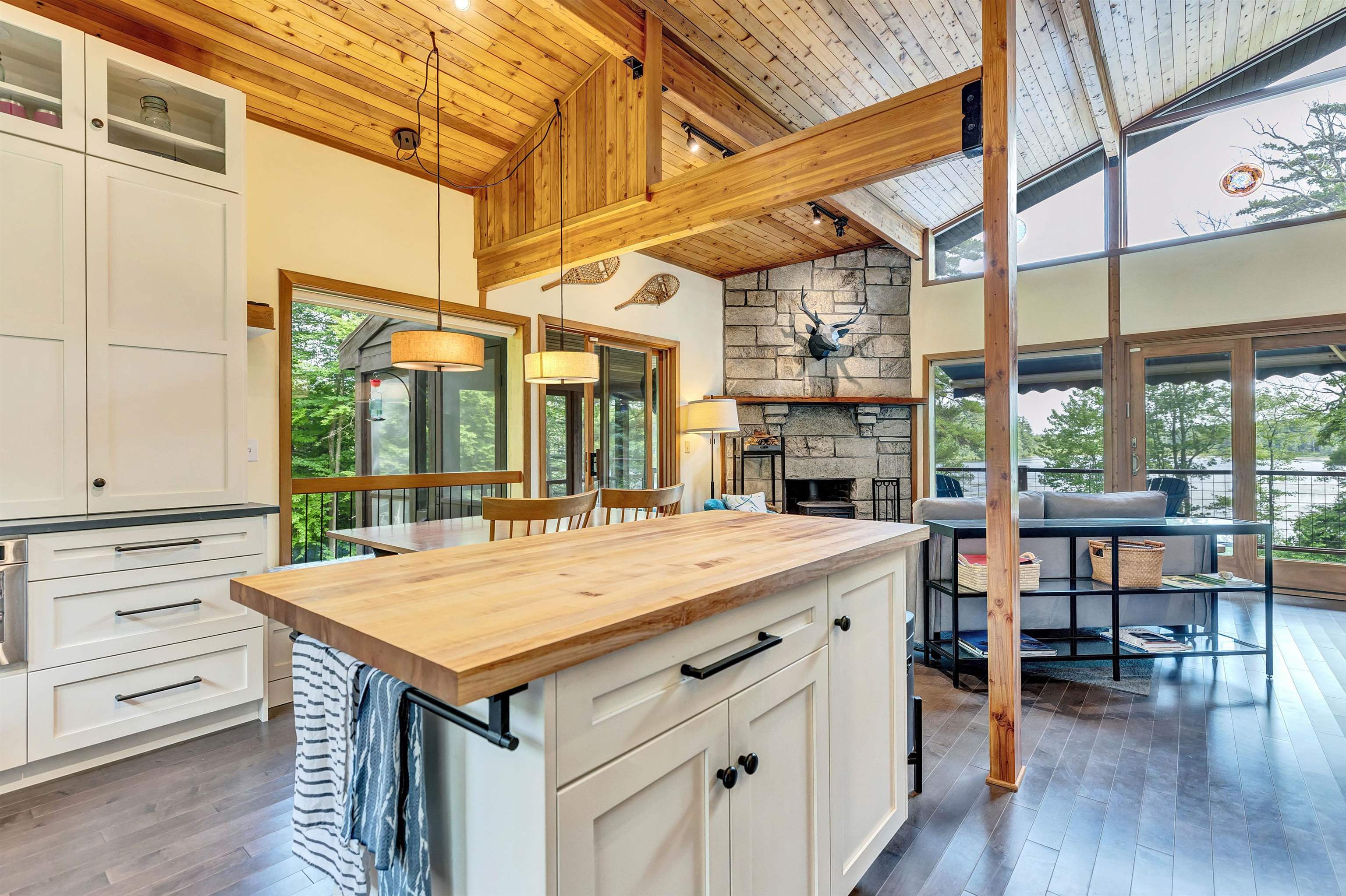 443 Mountain Road Jaffrey, NH 03452 - Photo 5 of 40