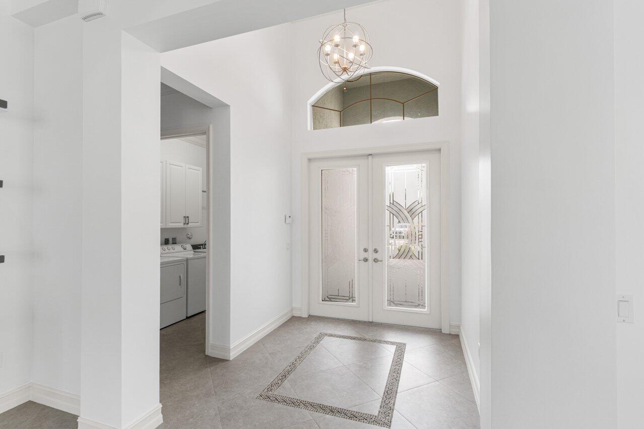 9039 Ribbons Ridge Point Boynton Beach, FL 33473 - Photo 5 of 42 Foyer