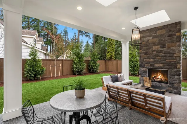 $3,698,990 | 6825 122nd Avenue Northeast, Kirkland, WA 98033