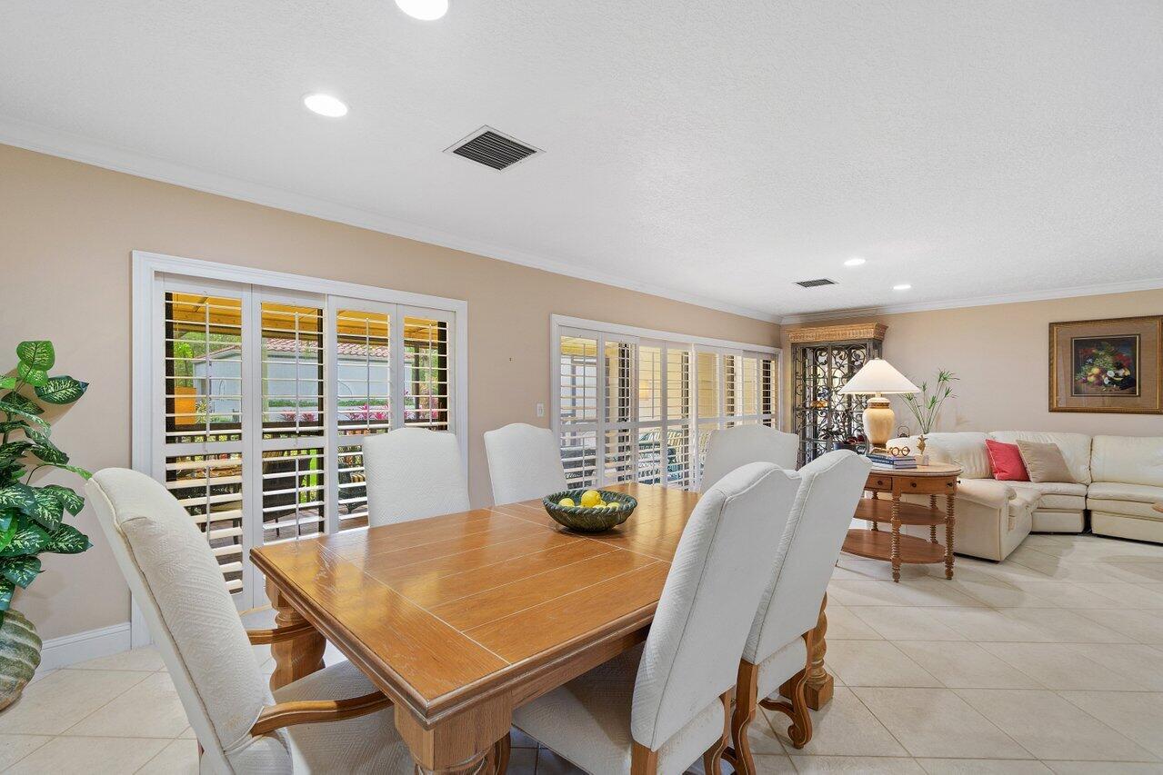 5580 North Ocean Boulevard, Unit 29F Ocean Ridge, FL 33435 - Photo 18 of 62 Dining/Living Rooms