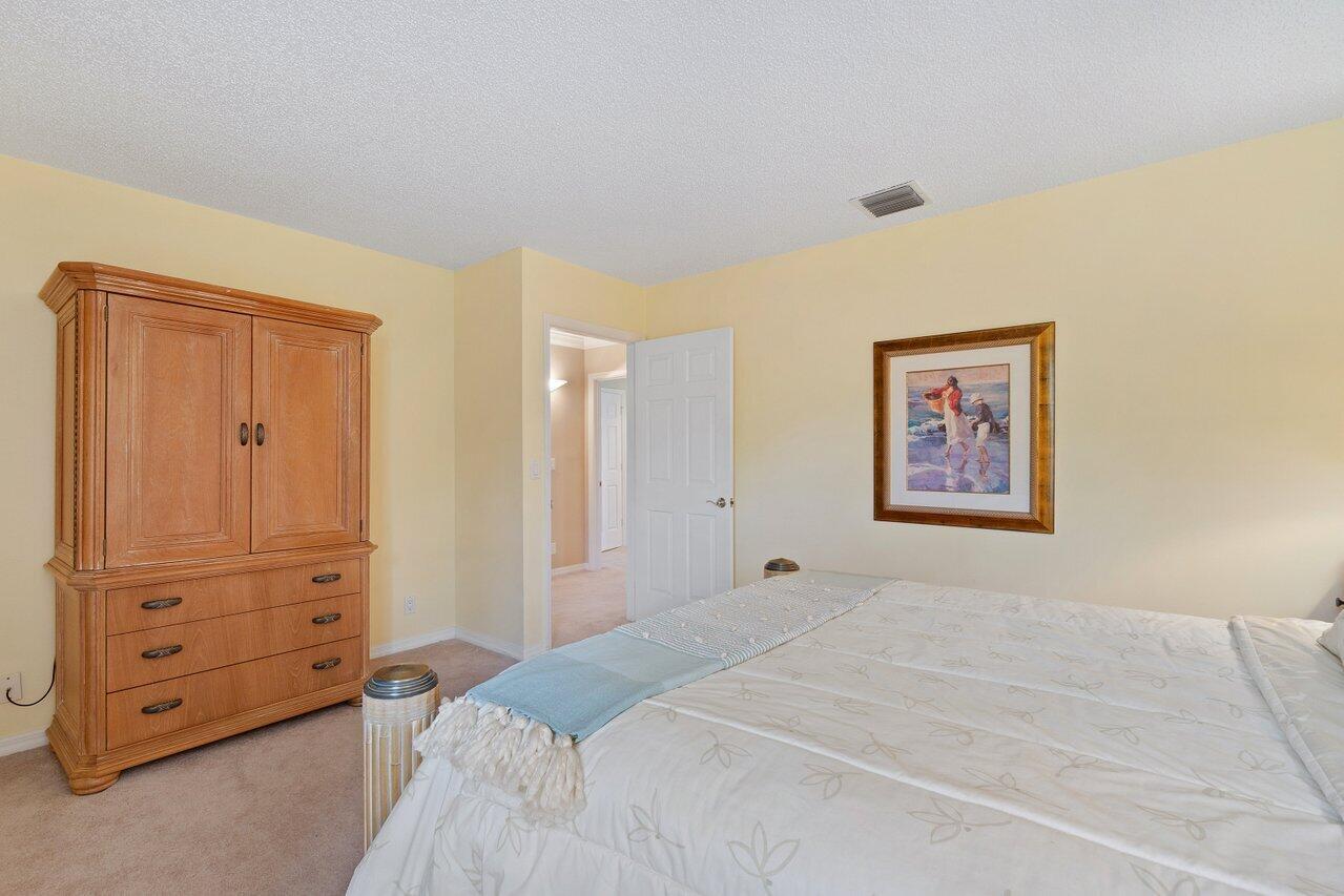 5580 North Ocean Boulevard, Unit 29F Ocean Ridge, FL 33435 - Photo 33 of 62 Guest Bedroom/Queen