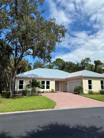 $679,000 | 1090 Buckhead Drive Southwest, Vero Beach, FL 32968