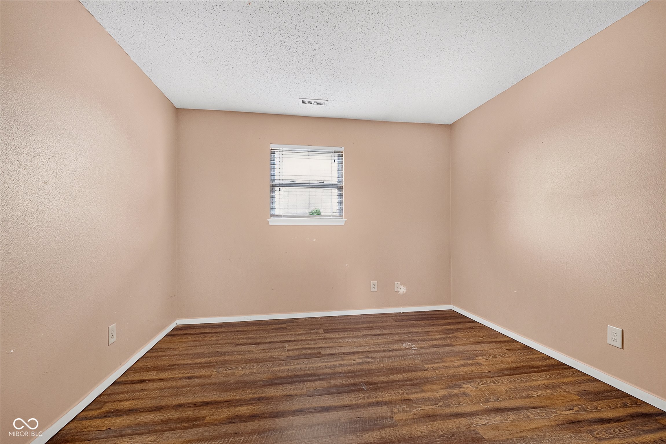 8422 Weathervane Court Indianapolis, IN 46239 - Photo 18 of 43
