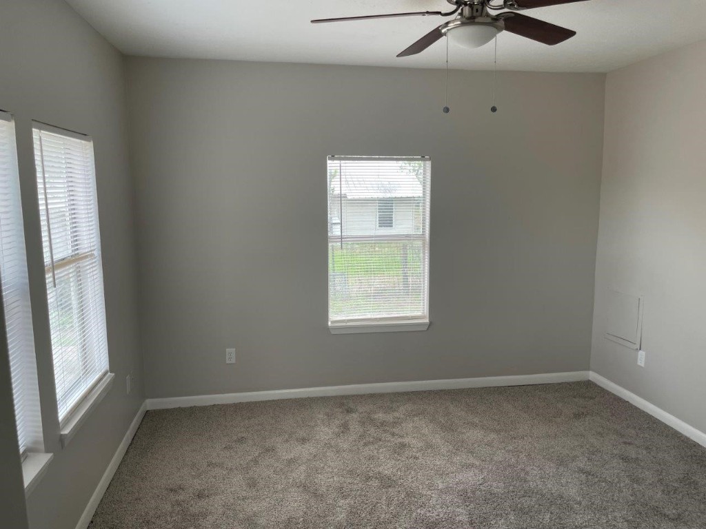 809 19th Street Hempstead, TX 77445 - Photo 11 of 22