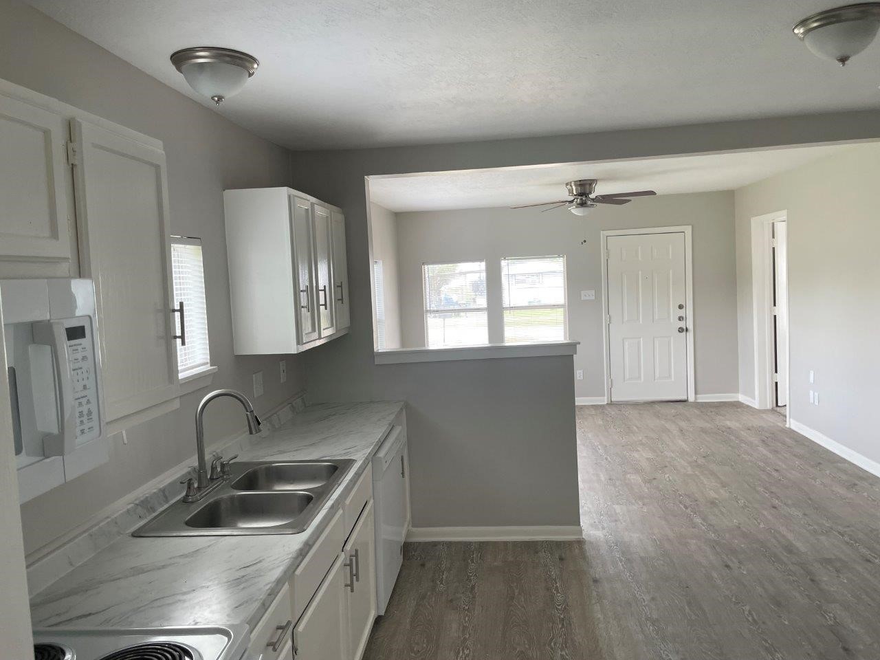 809 19th Street Hempstead, TX 77445 - Photo 9 of 22