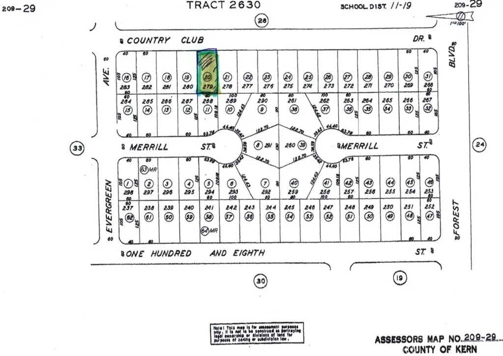 a black and white photo of a mirror