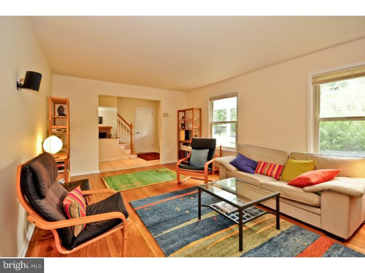 33 Robert Road Princeton, NJ 08540 - Photo 3 of 22
