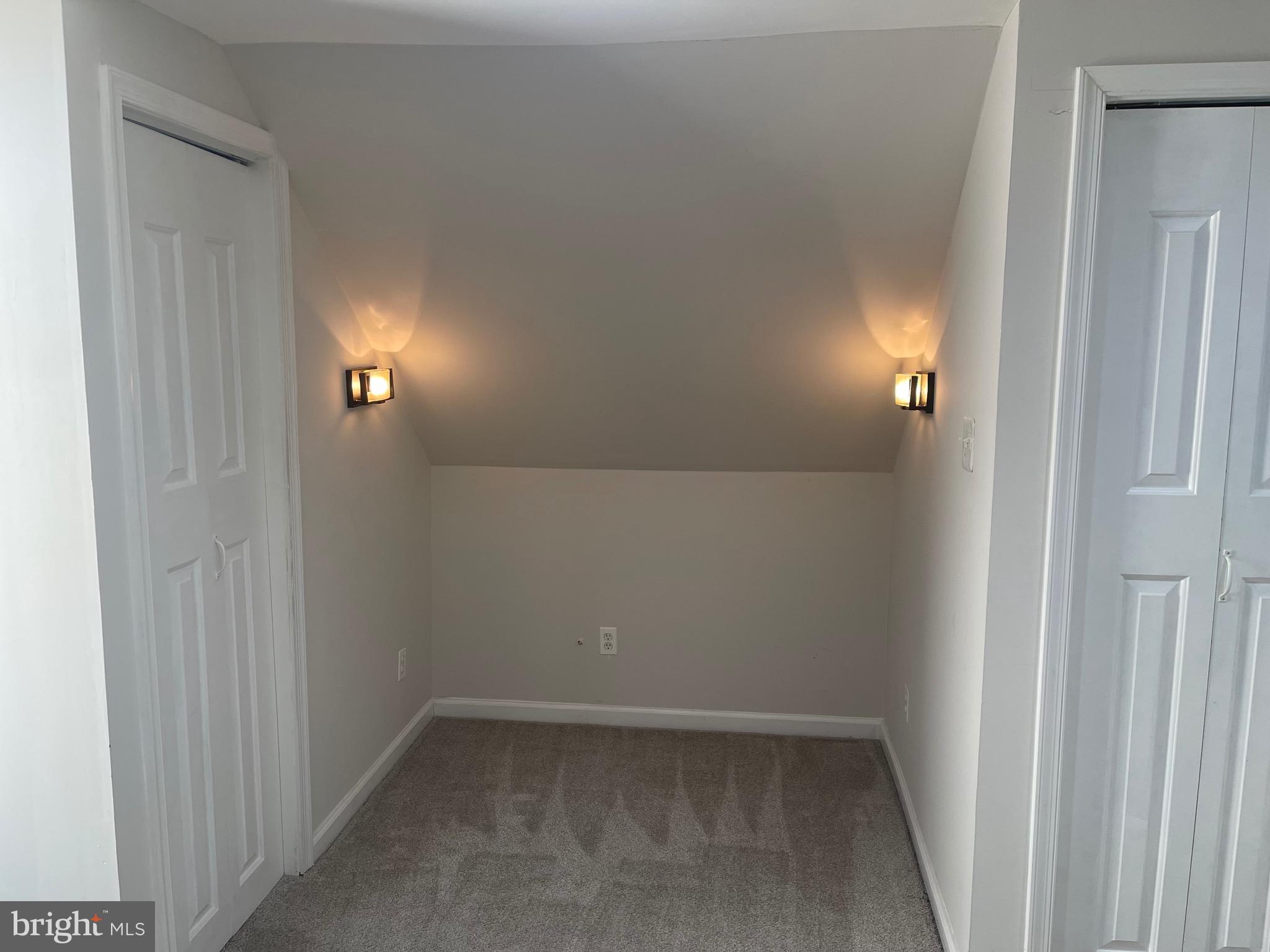 323 High Street Westville, NJ 08093 - Photo 25 of 33