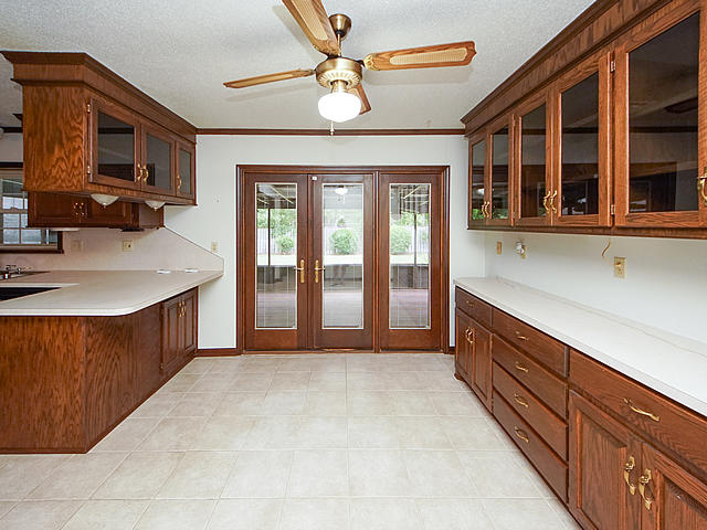 129 Foxborough Road Goose Creek, SC 29445 - Photo 8 of 39 08