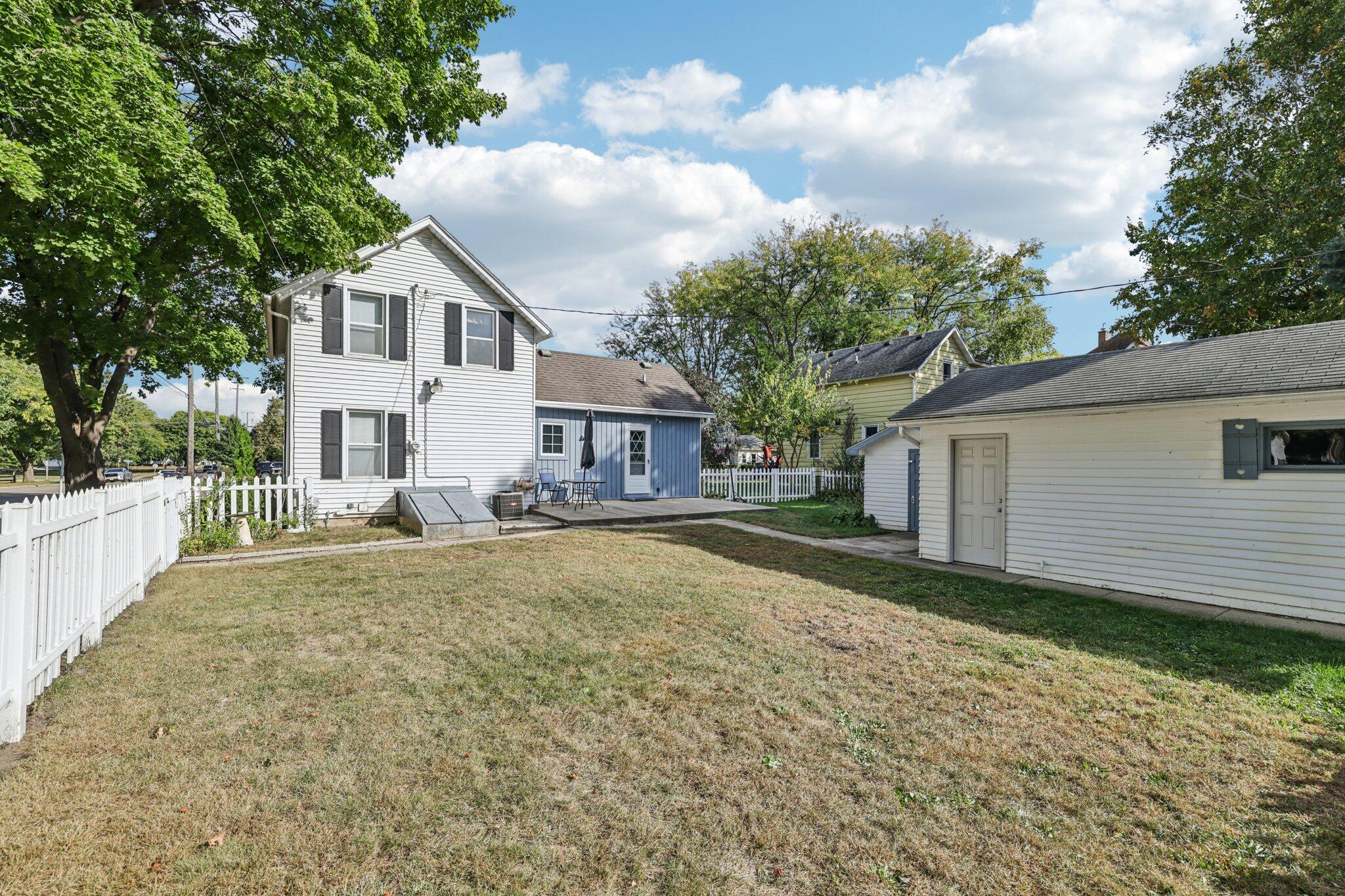 125 Monroe Street Fort Atkinson, WI 53538 - Photo 29 of 36 41-web-or-mls-Monroe St-S0210-041