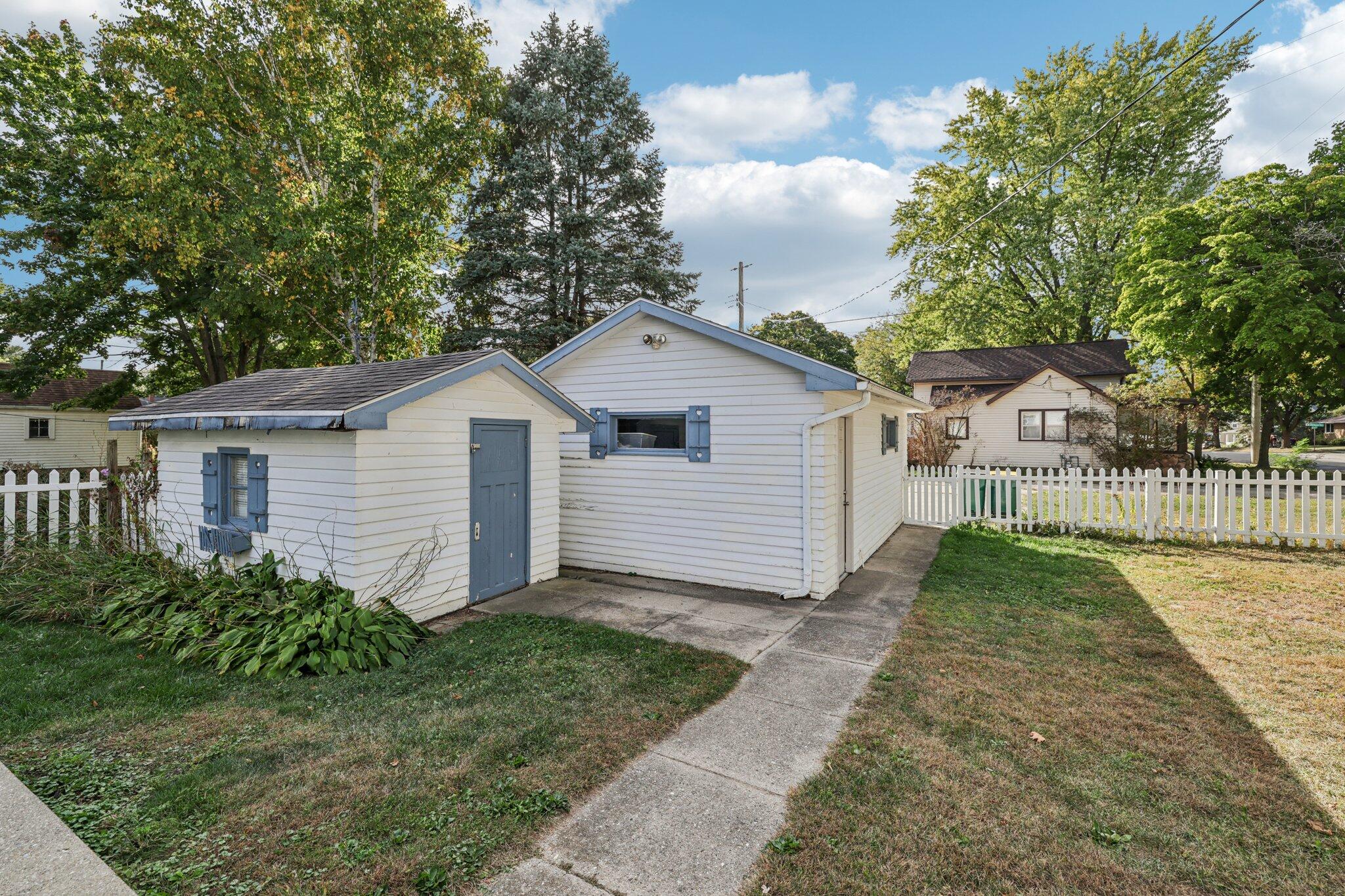 125 Monroe Street Fort Atkinson, WI 53538 - Photo 30 of 36 46-web-or-mls-Monroe St-S0210-046
