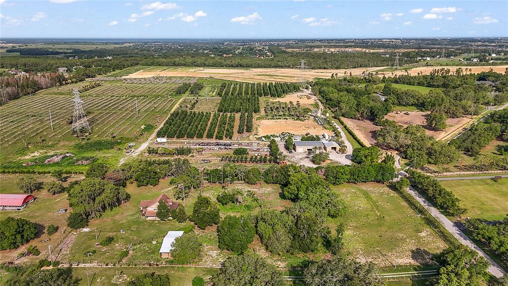 17952 Lookout Hill Road Winter Garden, FL 34787 - Photo 4 of 7