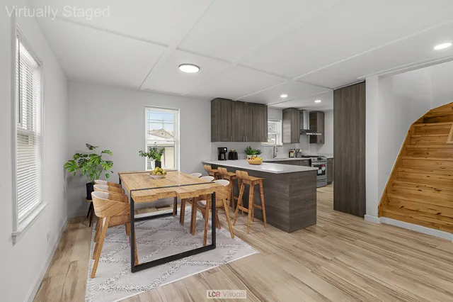 $379,000 | 11055 South Ave C, Chicago, IL 60617