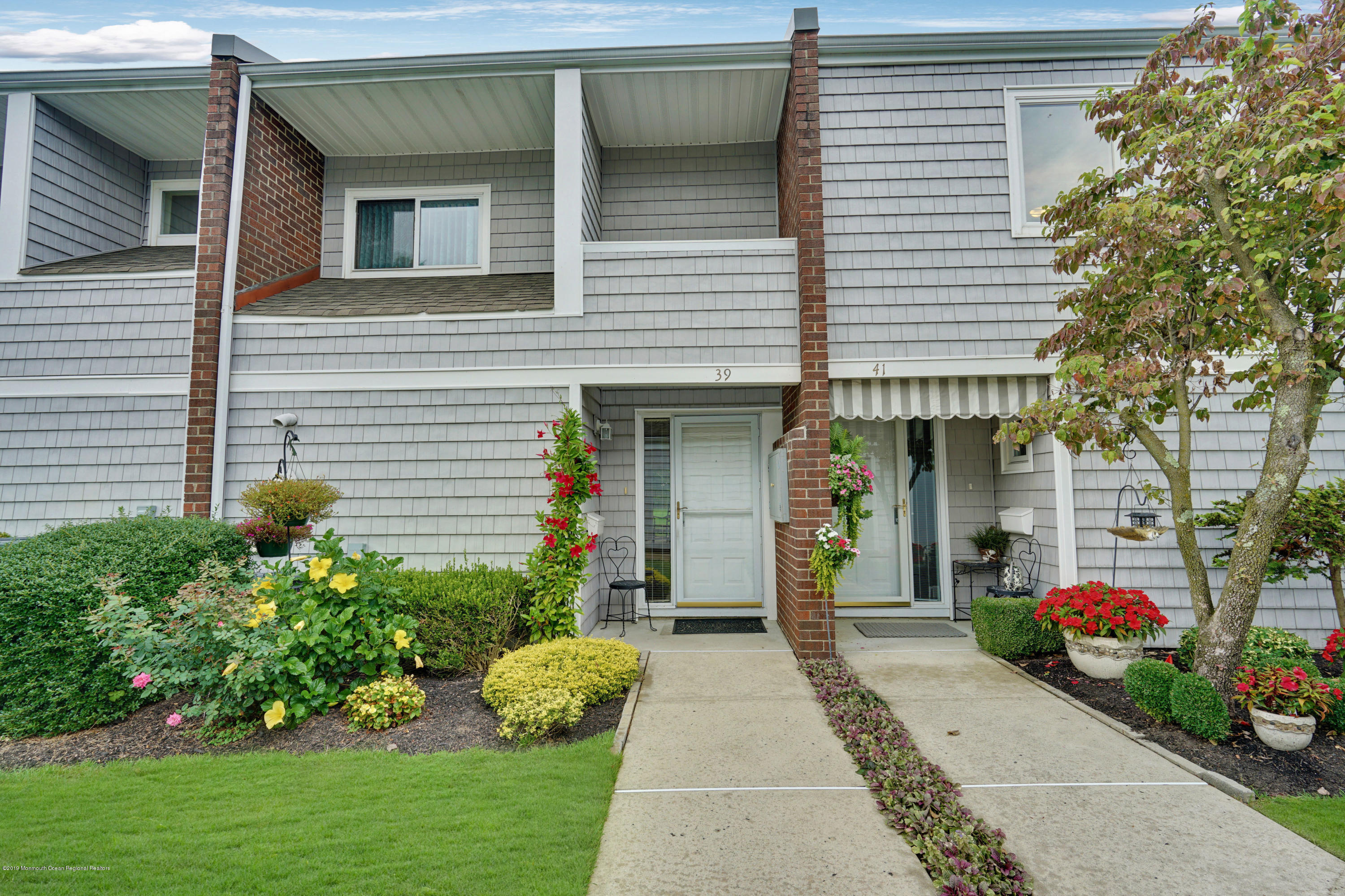 39 Locust Way Spring Lake Heights, NJ 07762 - Photo 1 of 13 002_dsc05475-dsc05479_1
