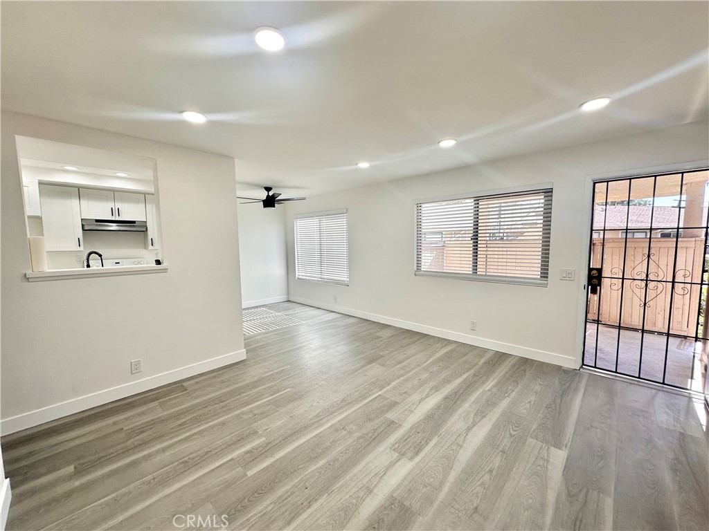 674 Bridgeport Circle Fullerton, CA 92833 - Photo 4 of 22