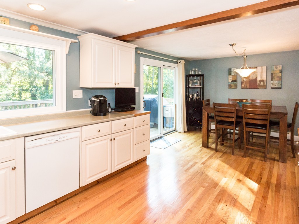 21 Charina Road Northborough, MA 01532 - Photo 8 of 30 Gallery Image 8