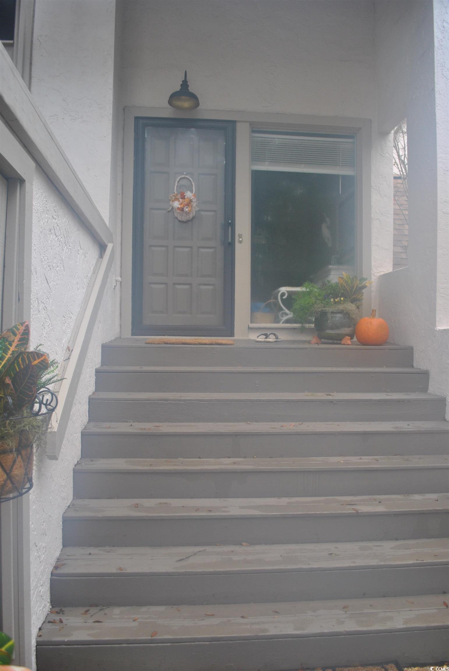 30 Little Point Road, Unit 33 Georgetown, SC 29440 - Photo 27 of 27 View of property entrance