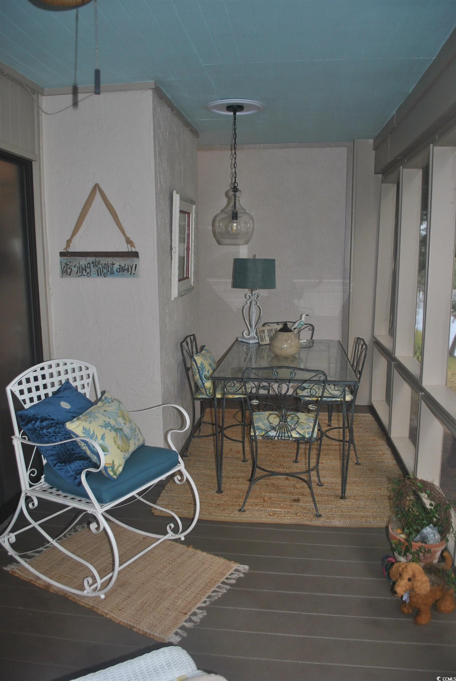 30 Little Point Road, Unit 33 Georgetown, SC 29440 - Photo 9 of 27 View of sunroom / solarium