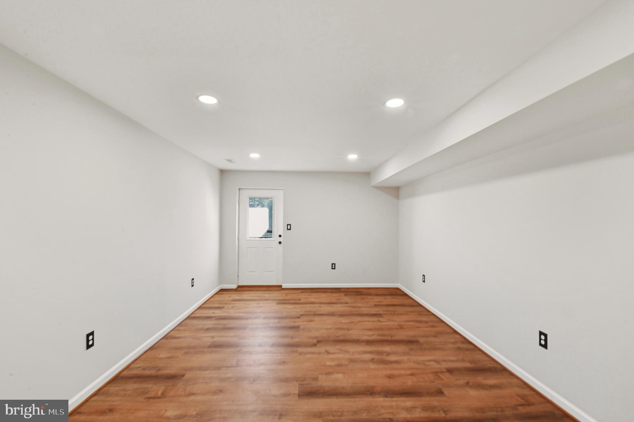 620 B Street Staunton, VA 24401 - Photo 18 of 26 a view of room